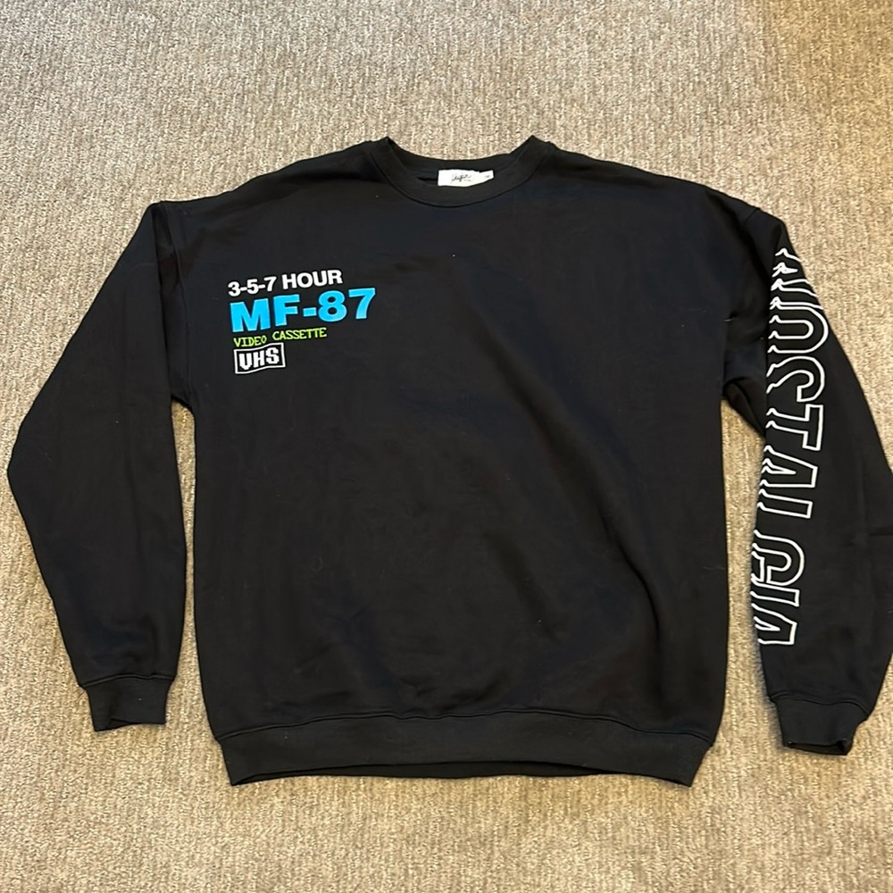 Mayfair The Label Nostalgia Black Crewneck Pullover Sweatshirt One Size Graphic